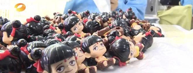 一“吒”难求！《哪吒2》周边售罄、断货！周边厂家：已火力全开(图2)