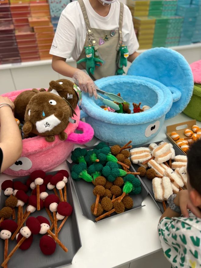 法国新晋顶流“甜心”主打一个情绪价值无数年轻人为它撒金币！(图7)