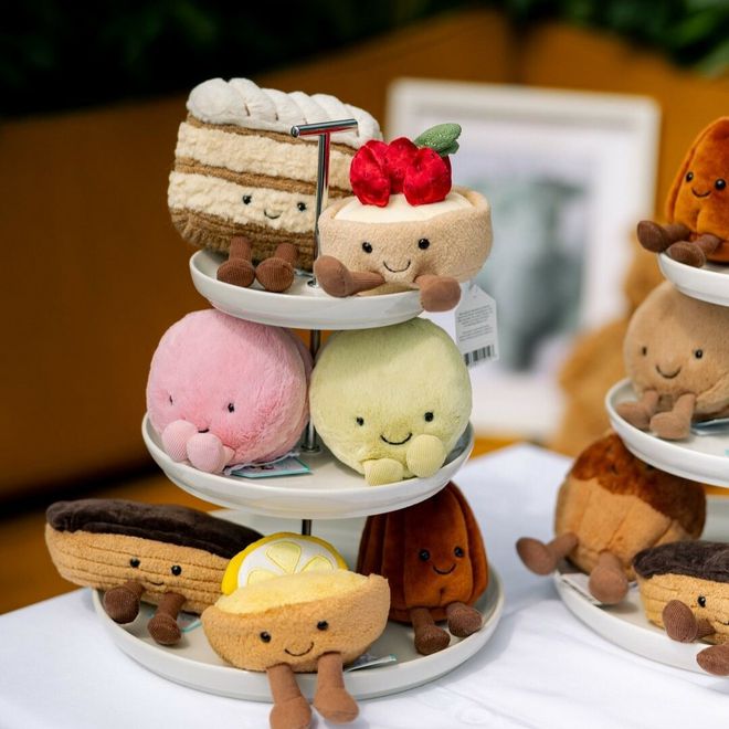 法国新晋顶流“甜心”主打一个情绪价值无数年轻人为它撒金币！(图2)