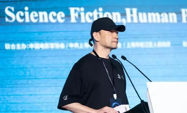 什么都有但每一块都是短板的《变形金刚7(图7)