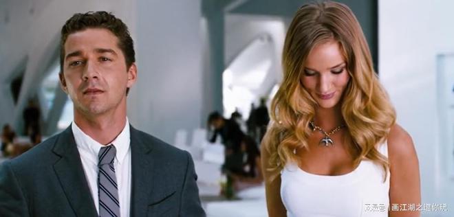 《变形金刚 3：黑月降临》：视觉与情感的碰撞(图1)