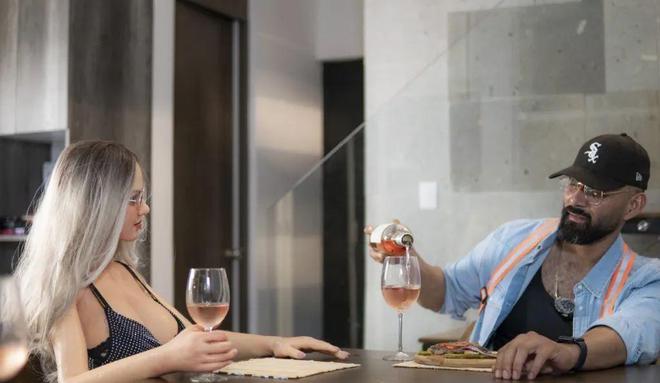 AI情趣娃娃爆火有温度、会调情5万就能定制女性用户却很少(图10)