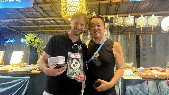 爱成都 看世运丨“成都造”科技产品出圈在世运村遇见“幸福(图4)