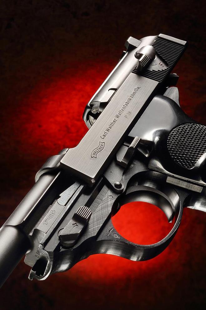 它是二战德军标配武器 变形金刚中威震天原型 为取代鲁格P08而生(图4)