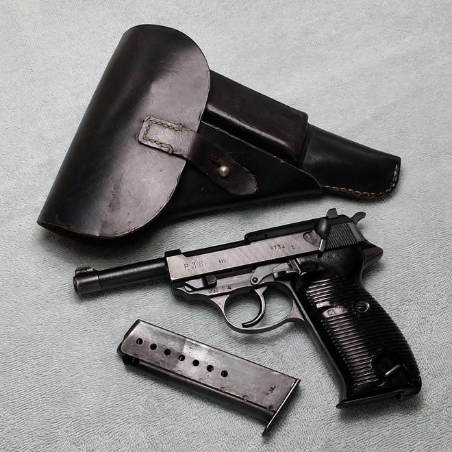 它是二战德军标配武器 变形金刚中威震天原型 为取代鲁格P08而生(图6)