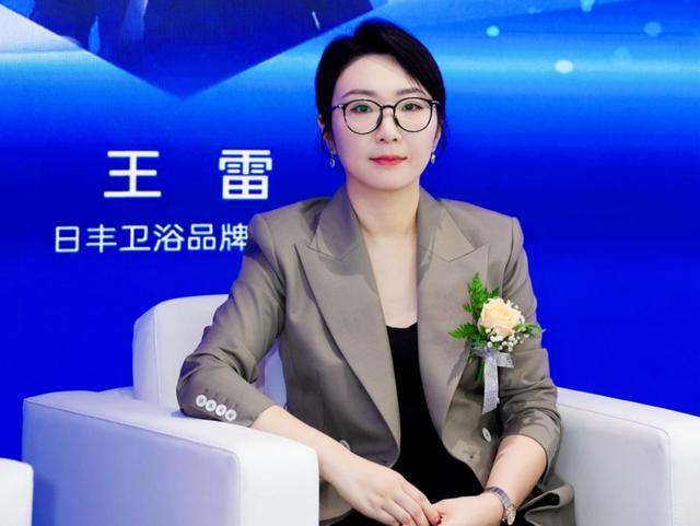 日丰卫浴与女足精神跨界融合姚凌薇出任超耐用科技体验官(图4)
