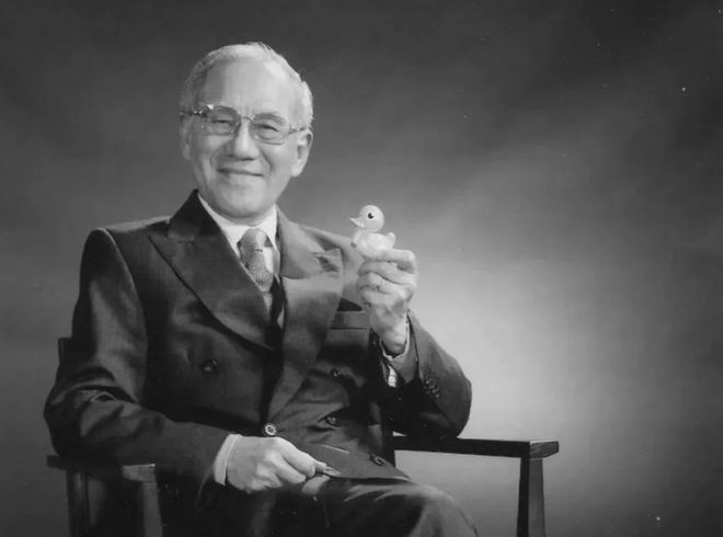 逝者变形金刚之父去世享年102岁(图1)