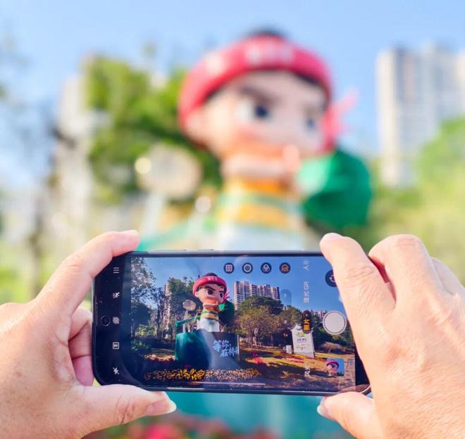 桥头“门户”景观上新！“莫达达”欢迎你！(图1)